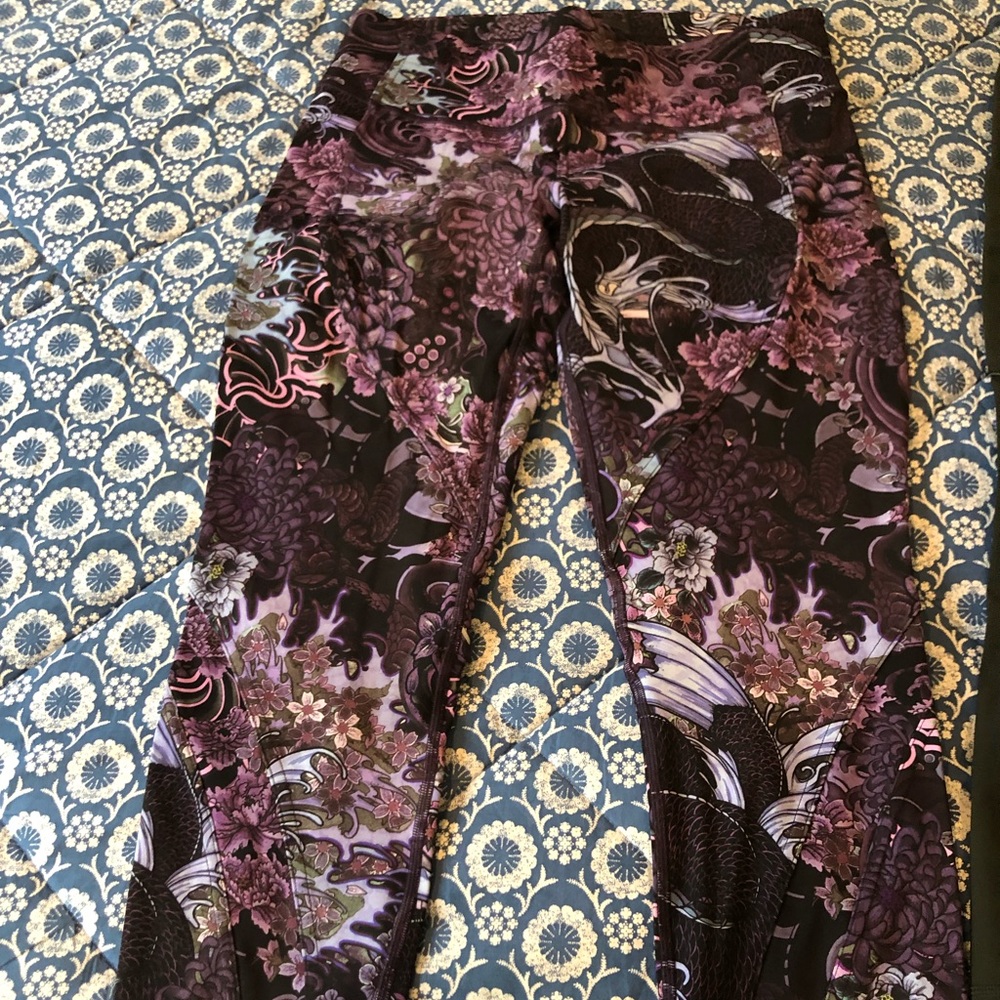 Lululemon leggings